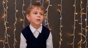 12 маленьких рождественских историй