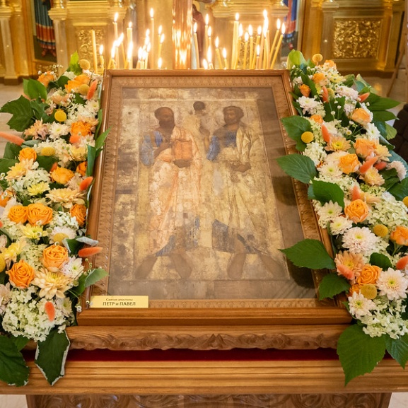 Престольный праздник Петра и Павла.