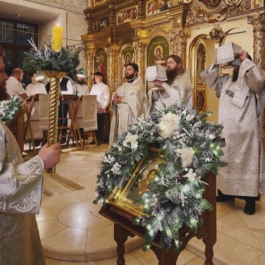 Расписание праздничных служб 2025 год