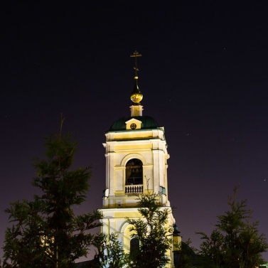 Памятная ночная Литургия в день взрыва храма