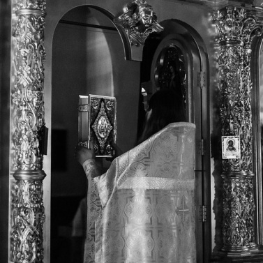 Ночные Литургии в Петров пост